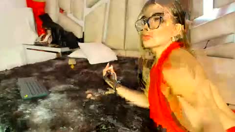 Natalye foster online show from 01-08-26, 06:10