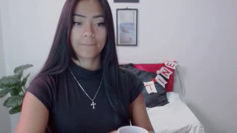 Nataly Escobar online show from 02-04-26, 01:39