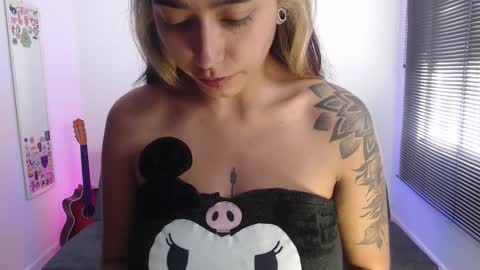   online show from 11-29-25, 03:26