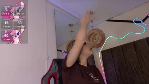 Snapshot of natasha__black chatting on 12-01-25, 07:30 Natasha online show from 12-01-25, 07:30