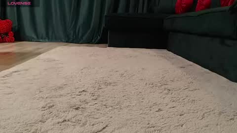 Naty  online show from 04-17-26, 08:45