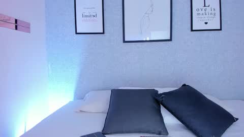  Natasha  online show from 10-24-25, 12:01