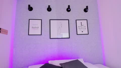  Natasha  online show from 11-13-25, 11:20