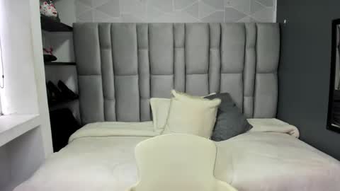 N A T A S H A online show from 09-23-25, 07:28