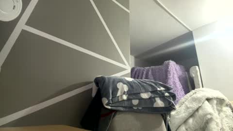 natasha_shine22 online show from 08-06-26, 02:24