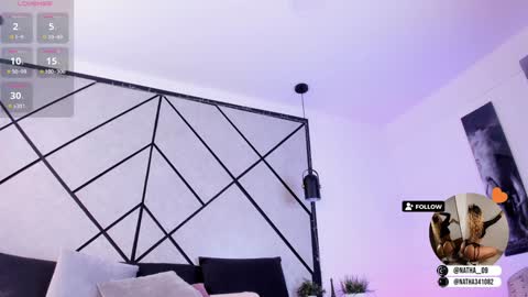 Snapshot of natasha_smith09 chatting on 12-30-24, 10:55 Natasha Smith online show from 12-30-24, 10:55