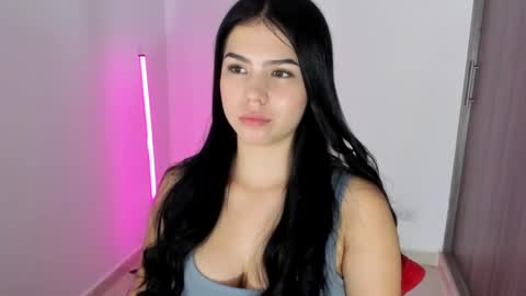 Natalia online show from 09-13-25, 03:50