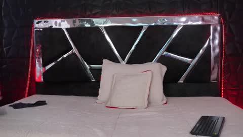 Natasha Vesper  online show from 11-04-25, 12:15