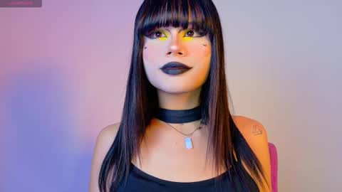 Natahsa  online show from 11-15-25, 07:38