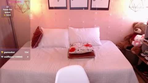 Nat online show from 12-17-25, 02:12