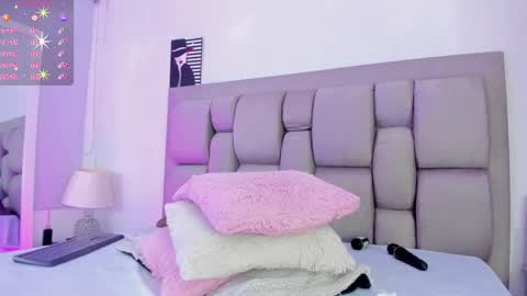 Snapshot of natashaaevannss chatting on 02-23-25, 06:07 NATASHA online show from 02-23-25, 06:07