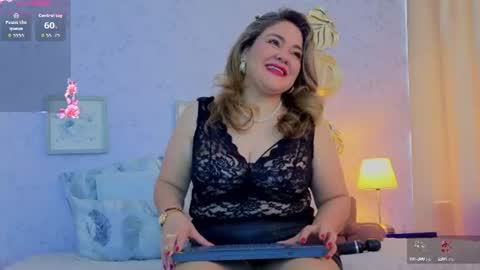 Natasha Blade online show from 06-30-26, 11:55