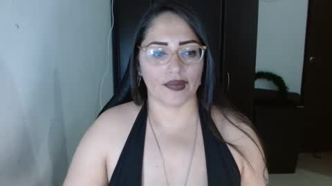 Snapshot of natashasmithe chatting on 11-24-25, 01:05 Natasha Smithe online show from 11-24-25, 01:05