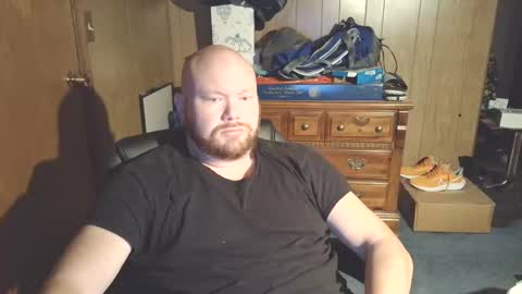 Snapshot of nate_b99 chatting on 10-19-25, 01:12 Nate online show from 10-19-25, 01:12