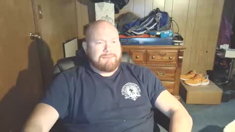 Snapshot of nate_b99 chatting on 10-26-25, 07:53 Nate online show from 10-26-25, 07:53