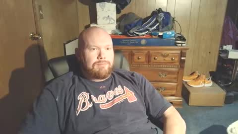 Snapshot of nate_b99 chatting on 10-27-25, 10:14 Nate online show from 10-27-25, 10:14