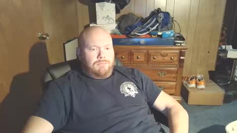 Snapshot of nate_b99 chatting on 11-04-25, 01:59 Nate online show from 11-04-25, 01:59