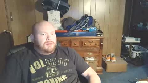 Snapshot of nate_b99 chatting on 12-16-25, 01:32 Nate online show from 12-16-25, 01:32