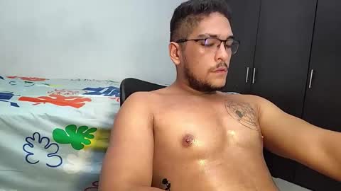 Snapshot of nate_torres chatting on 02-08-26, 04:10 Nate torres online show from 02-08-26, 04:10