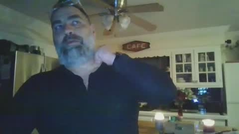lombardIL online show from 12-30-24, 01:37