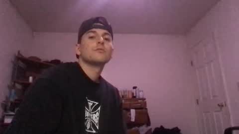 Snapshot of natetheexplorer chatting on 04-03-26, 02:31 natetheexplorer online show from 04-03-26, 02:31