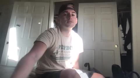 Snapshot of natetheexplorer chatting on 05-24-26, 01:54 natetheexplorer online show from 05-24-26, 01:54