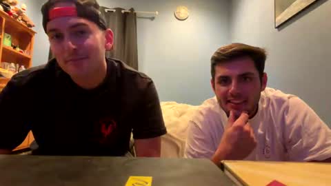 Snapshot of natetheexplorer chatting on 06-20-26, 12:14 natetheexplorer online show from 06-20-26, 12:14