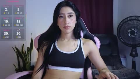 NATHALIA online show from 03-25-26, 04:51