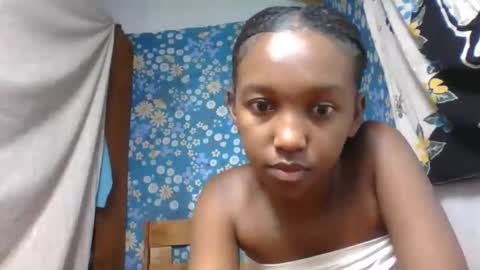 Snapshot of nathalia069 chatting on 05-22-26, 03:24 nathalia069 online show from 05-22-26, 03:24