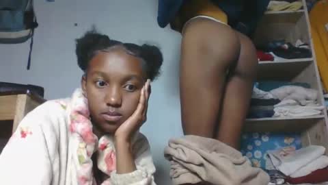Snapshot of nathalia069 chatting on 05-30-26, 02:19 nathalia069 online show from 05-30-26, 02:19