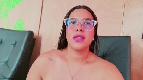 Snapshot of nathalia_correa chatting on 11-27-25, 04:31 nathalia_correa online show from 11-27-25, 04:31