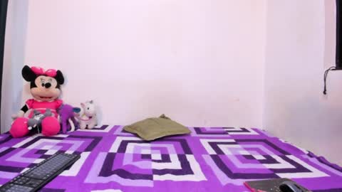 Nathalia online show from 06-13-26, 03:48