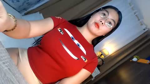 Queen Marga online show from 07-16-26, 02:39