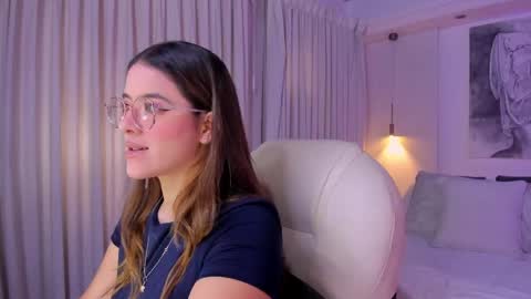 NATHALIE online show from 04-27-26, 11:30