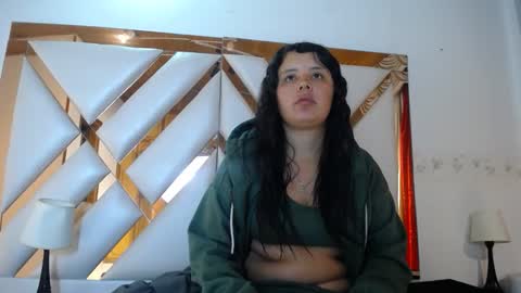 Snapshot of nathaly_sweet23 chatting on 05-11-26, 01:06 Nathaly sweet online show from 05-11-26, 01:06