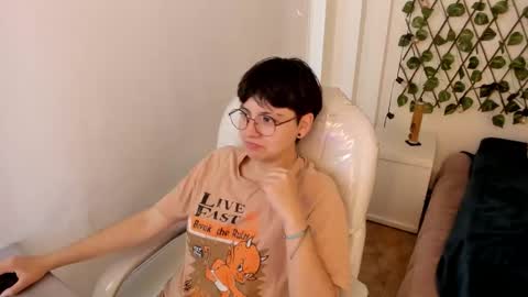 nathalyy_ds online show from 11-11-25, 07:25