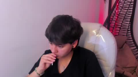 nathalyy_ds online show from 04-24-26, 05:04