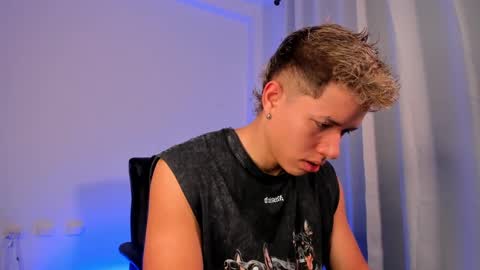 Snapshot of nathan_blake_ chatting on 11-17-25, 05:30 Nathan online show from 11-17-25, 05:30