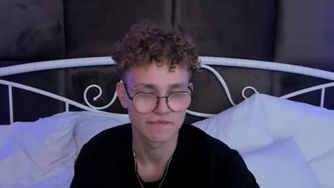 Nathan online show from 10-06-25, 03:53