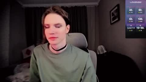 Snapshot of nathan_lucas chatting on 10-23-25, 11:35 This name is so sexy you cant pronounce it. online show from 10-23-25, 11:35