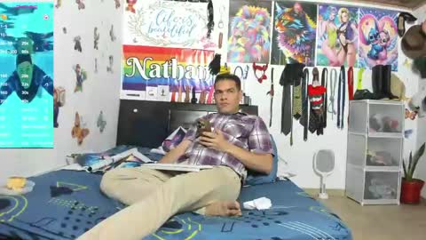 Snapshot of nathannathaniel chatting on 05-30-26, 11:02 nathan nathaniel online show from 05-30-26, 11:02