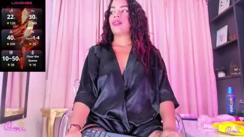 Snapshot of nathy_brown20 chatting on 05-31-26, 12:30 nathy online show from 05-31-26, 12:30
