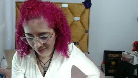 nathy_voyeur online show from 04-06-26, 04:46