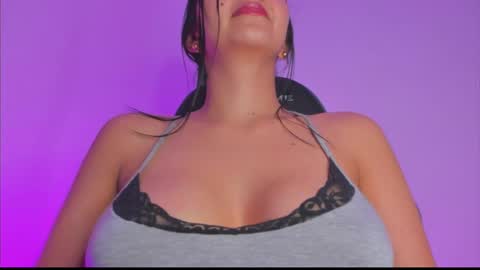 Snapshot of nathyy_garcia chatting on 05-06-26, 02:29 Nathyy online show from 05-06-26, 02:29
