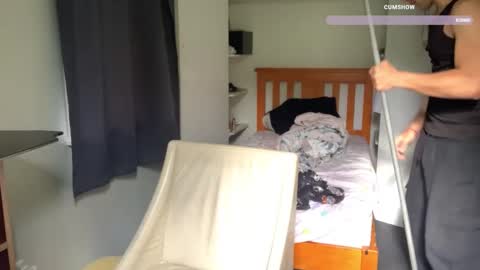 native_boy2 online show from 11-25-25, 04:45