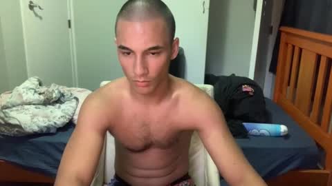 native_boy2 online show from 01-07-26, 07:44