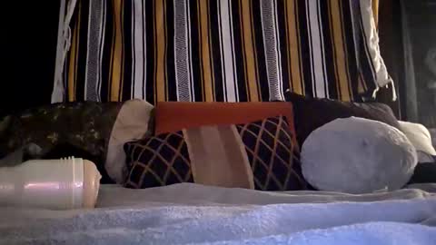 Snapshot of nativeboi22 chatting on 04-01-26, 04:04 Haven online show from 04-01-26, 04:04