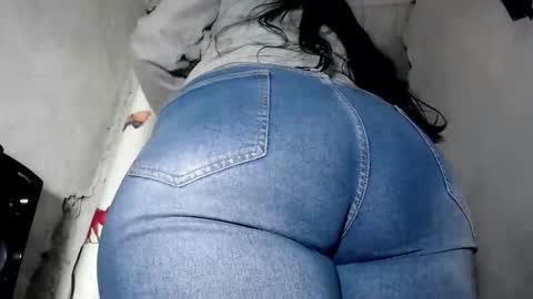 Snapshot of nattasha_foxx chatting on 05-07-26, 03:34 natalia online show from 05-07-26, 03:34