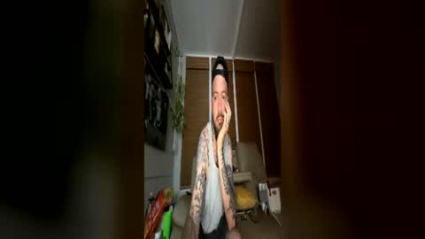 Snapshot of natti_daddy chatting on 06-09-26, 03:29 Nattidaddy online show from 06-09-26, 03:29