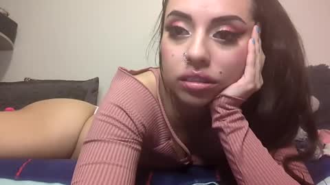 Natalia online show from 02-21-25, 01:22